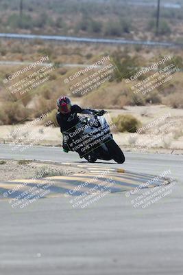 media/Oct-02-2025-Racers Edge (Thu) [[2c91cb6ab3]]/3-B Group/Session 3-Turn 16 (12pm)/